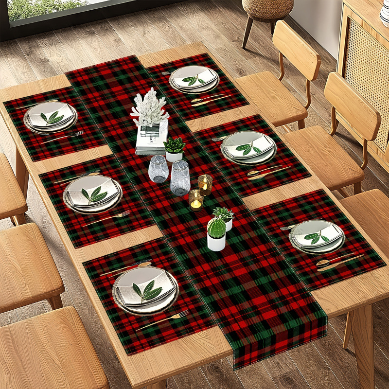 7-Piece Christmas Placemat and - Table Runner 评论和价格