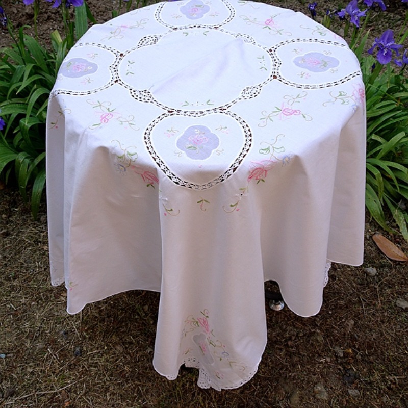 Pure cotton small machine embr - Table Runner 评论和价格